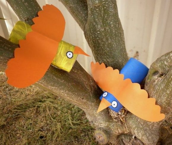 Taller de manualitats “Fes volar el teu ocell”