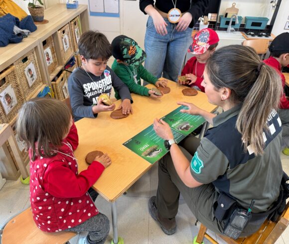 “Taller de petjades” amb els Agents Rurals